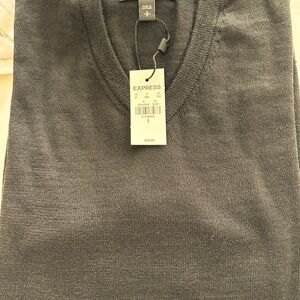 Express V-neck sweater / S / slim fit